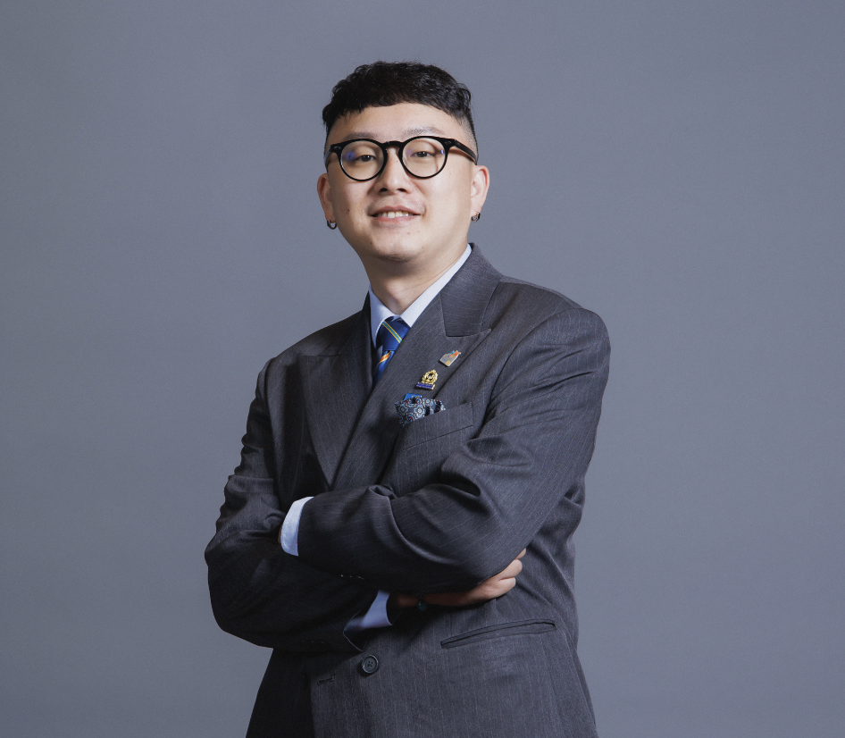 第一屆<br />
<b>Notice</b>:  Undefined index: history in <b>/home/chungshan/domains/taipeichungshanrotary.org/public_html/member-show.php</b> on line <b>180</b><br />
)